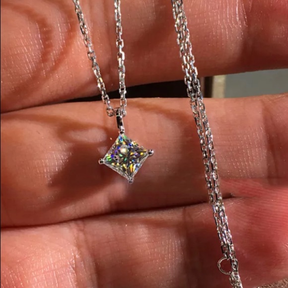 2 Carat Princess Cut Diamond Solitaire Necklace - Picture 4 of 4